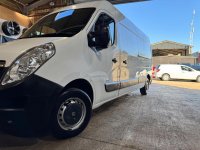 VAUXHALL MOVANO