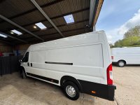 PEUGEOT BOXER