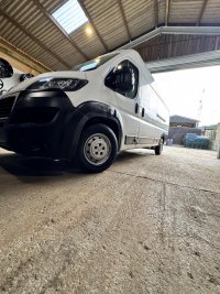 PEUGEOT BOXER