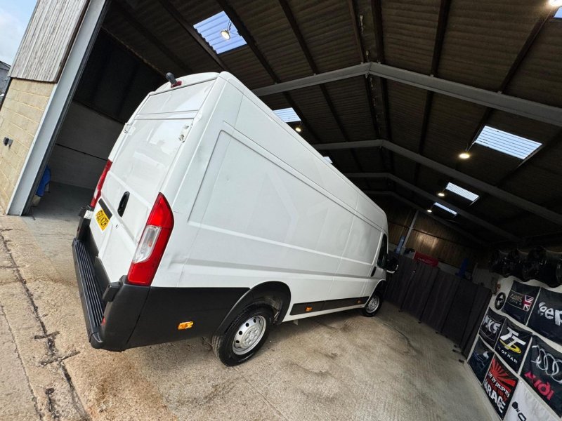 PEUGEOT BOXER