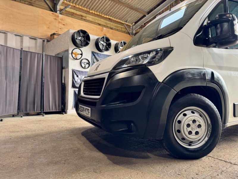 PEUGEOT BOXER
