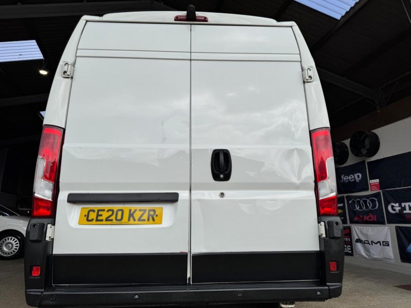 PEUGEOT BOXER