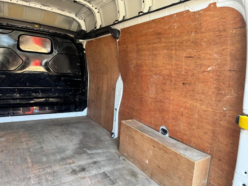 FORD TRANSIT CUSTOM