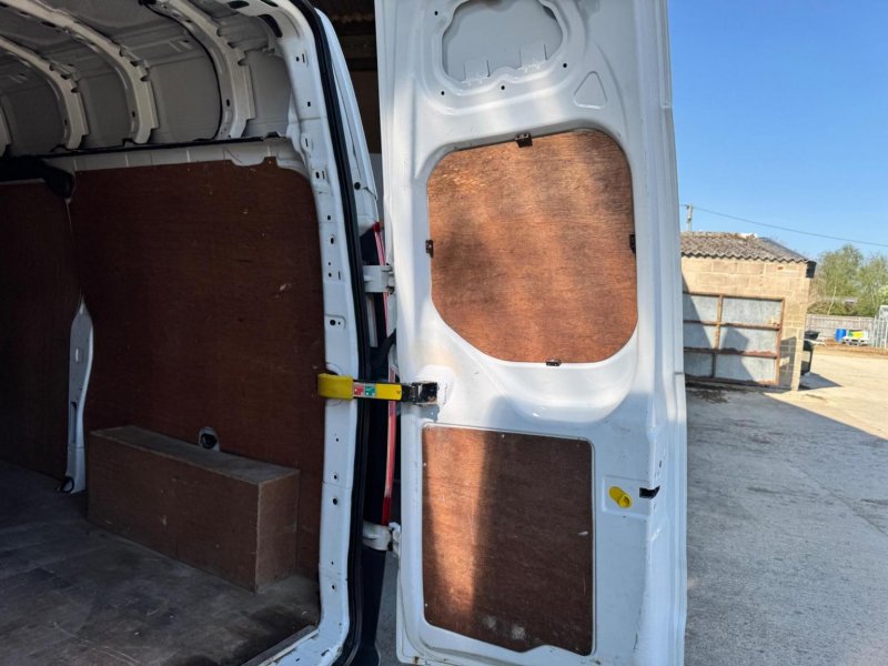 FORD TRANSIT CUSTOM