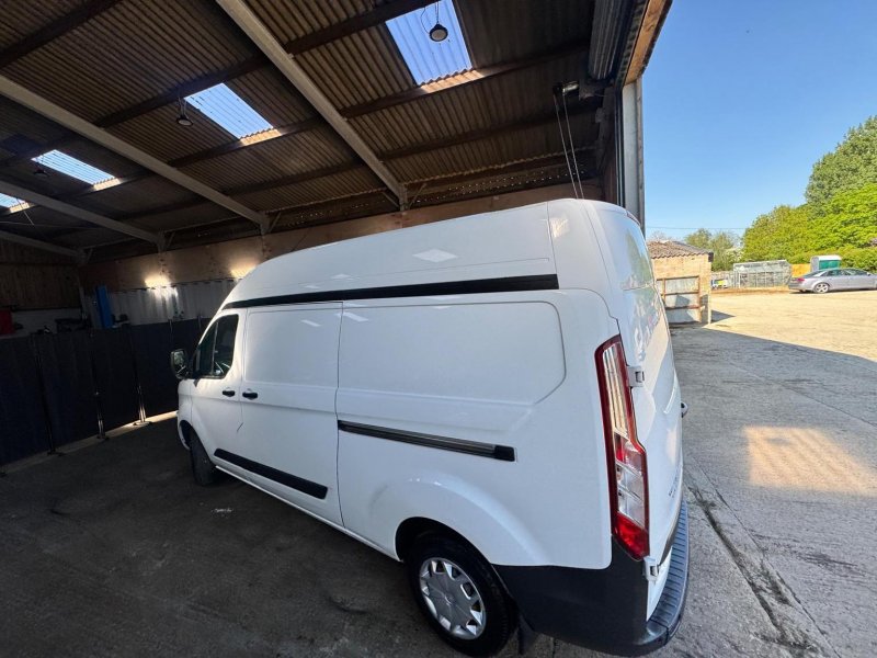 FORD TRANSIT CUSTOM