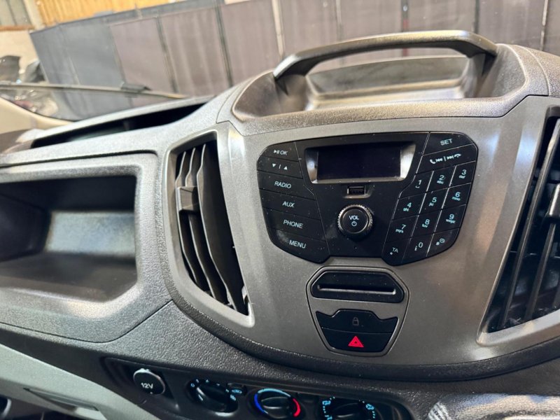 FORD TRANSIT