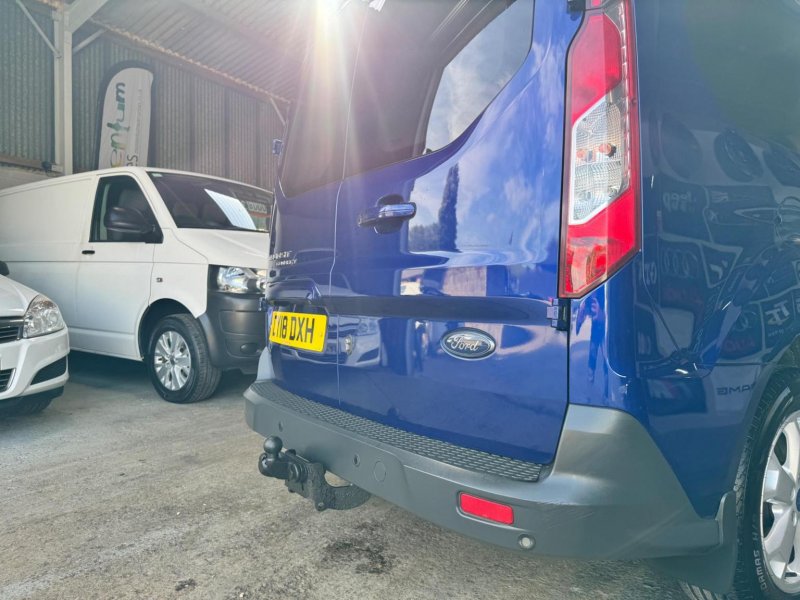 FORD TRANSIT CONNECT