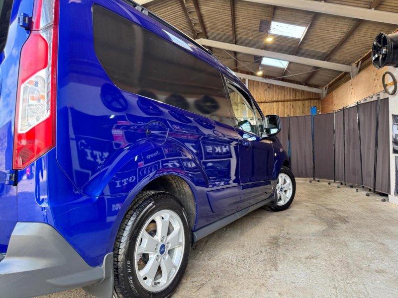 FORD TRANSIT CONNECT
