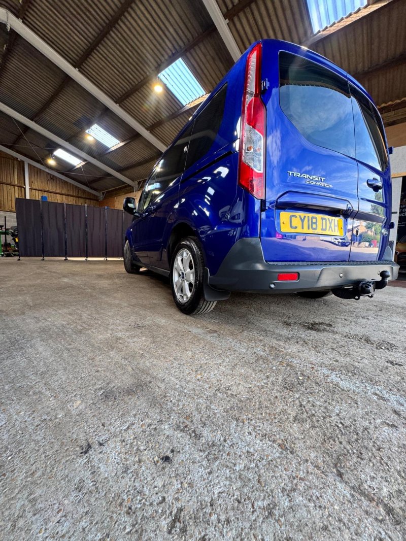 FORD TRANSIT CONNECT