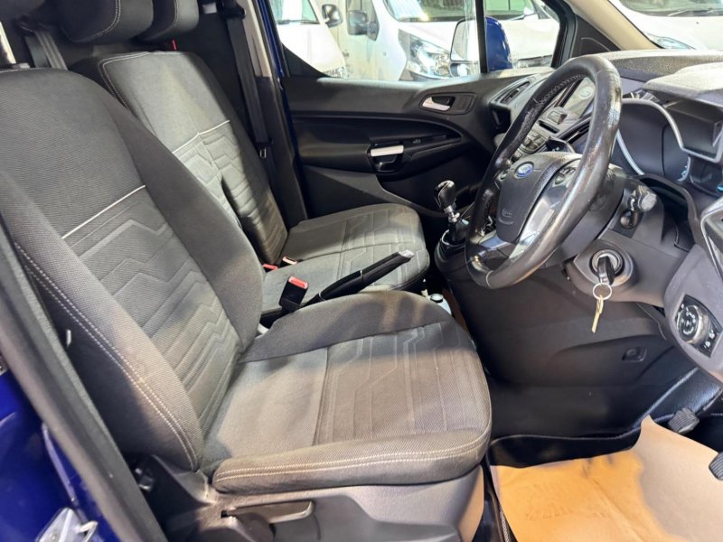 FORD TRANSIT CONNECT