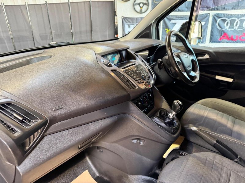FORD TRANSIT CONNECT