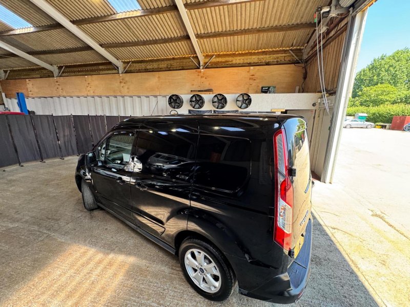 FORD TRANSIT CONNECT