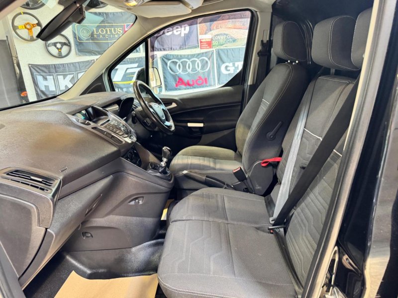 FORD TRANSIT CONNECT