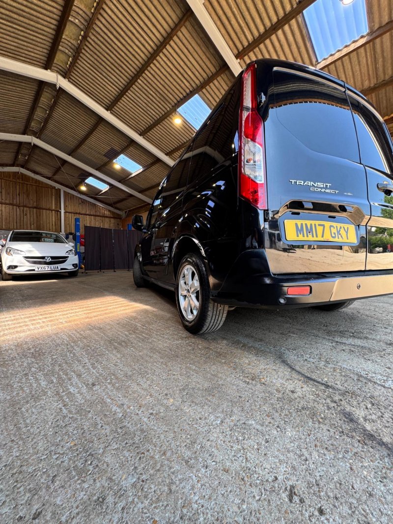 FORD TRANSIT CONNECT