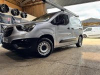 VAUXHALL COMBO
