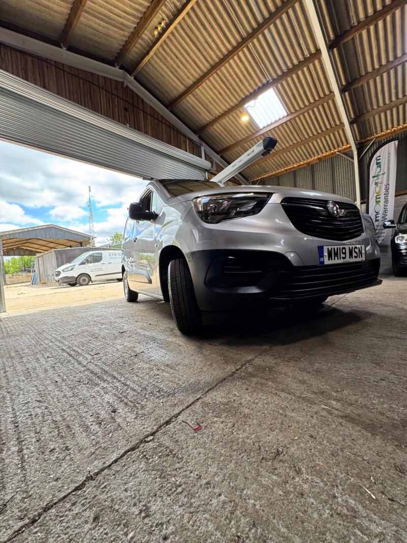 VAUXHALL COMBO