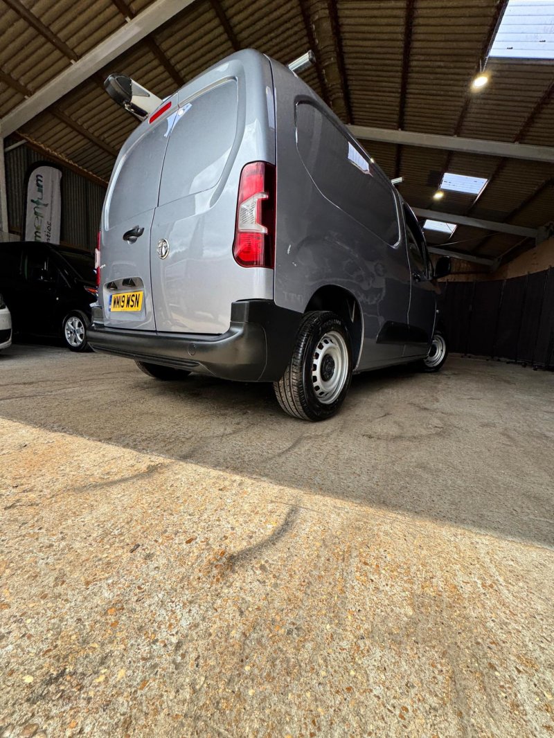 VAUXHALL COMBO