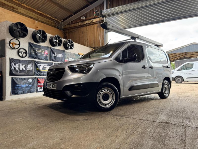 VAUXHALL COMBO
