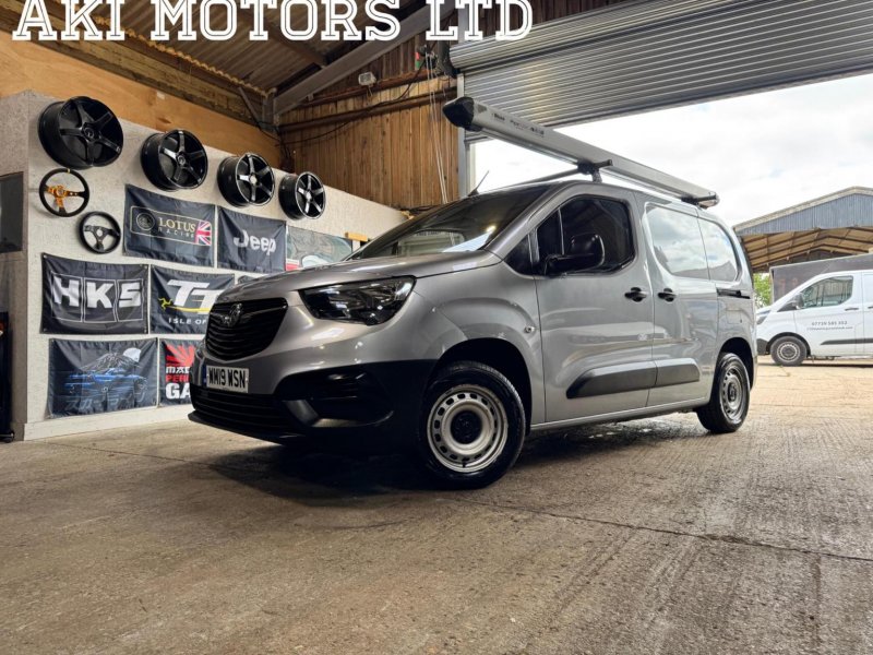 VAUXHALL COMBO