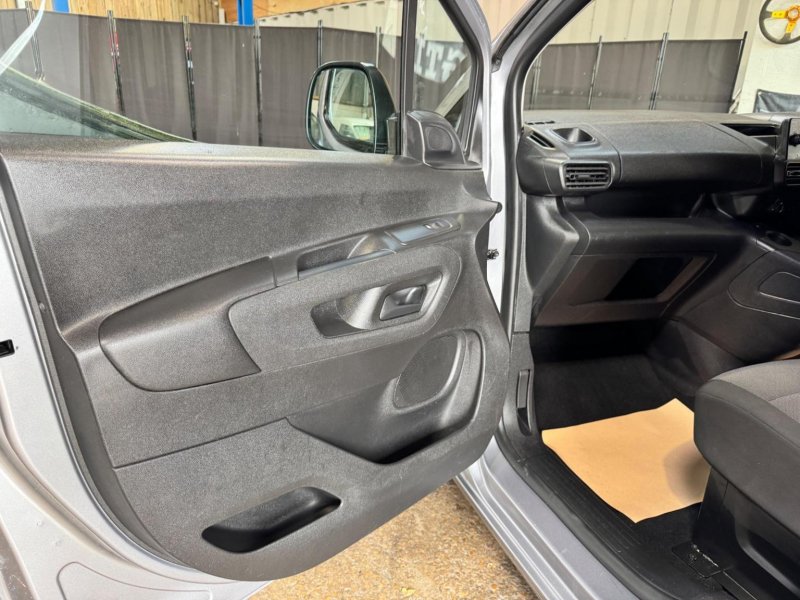 VAUXHALL COMBO