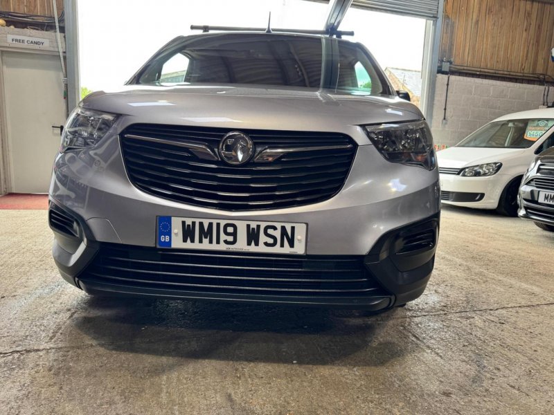 VAUXHALL COMBO