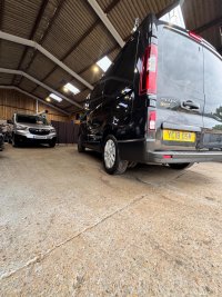 RENAULT TRAFIC