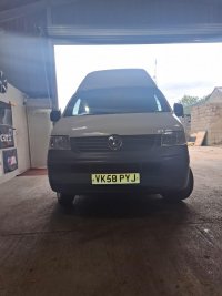 VOLKSWAGEN TRANSPORTER