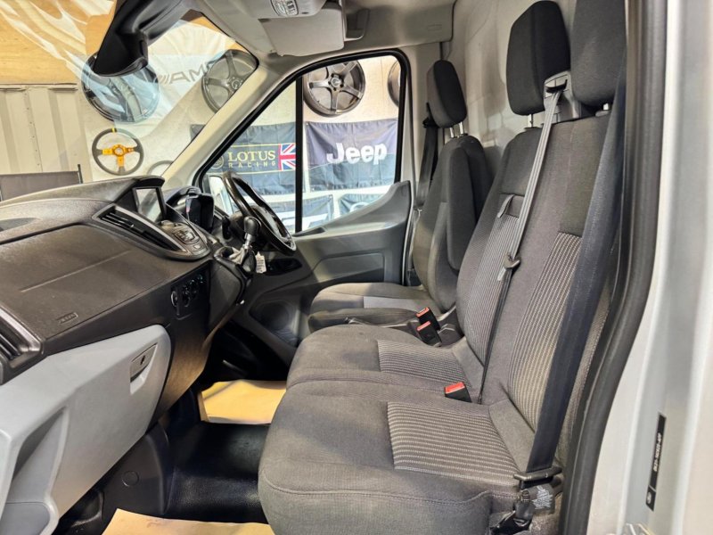 FORD TRANSIT