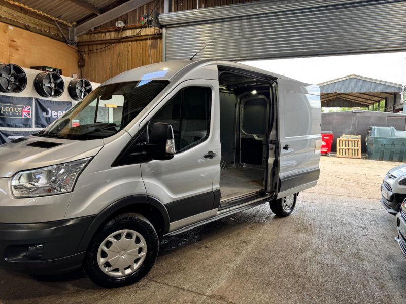 FORD TRANSIT