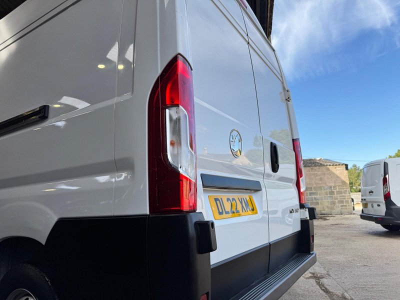 VAUXHALL MOVANO
