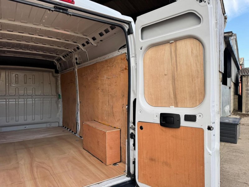 VAUXHALL MOVANO