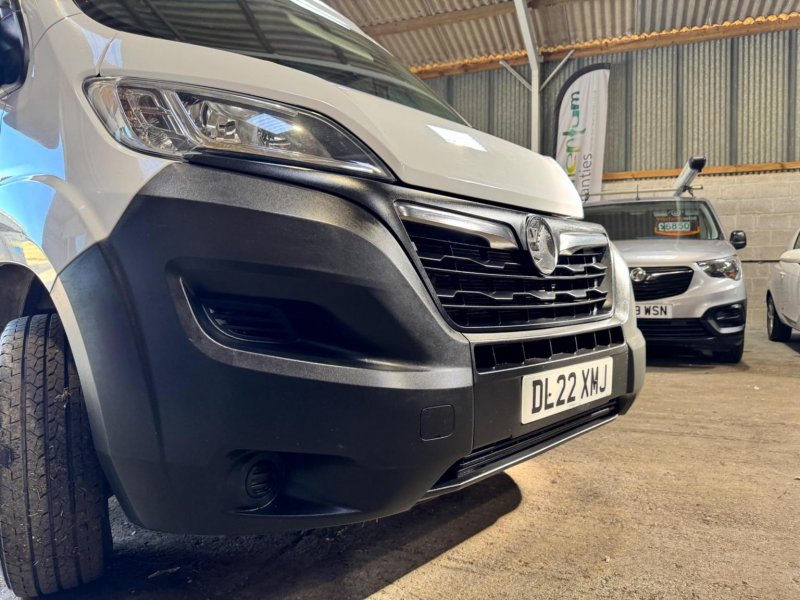 VAUXHALL MOVANO