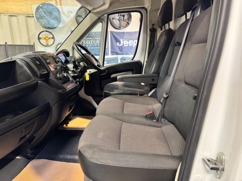 VAUXHALL MOVANO