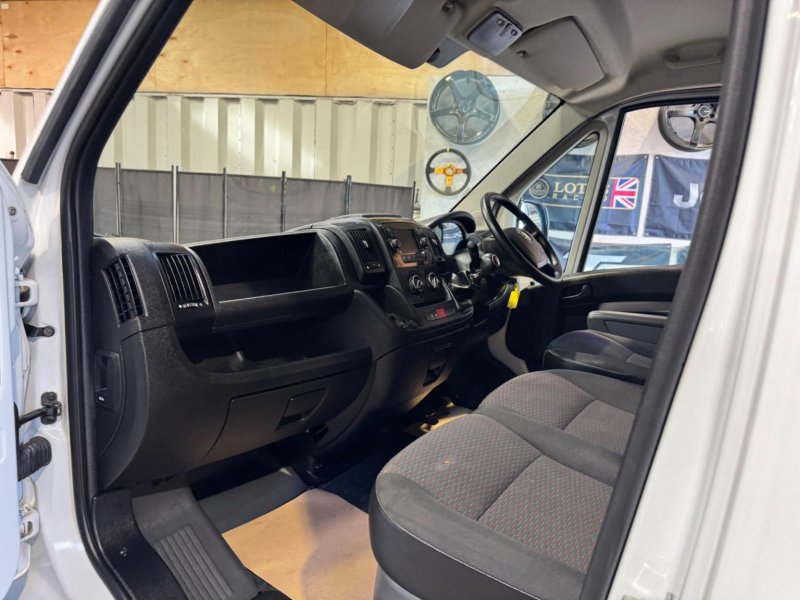 VAUXHALL MOVANO