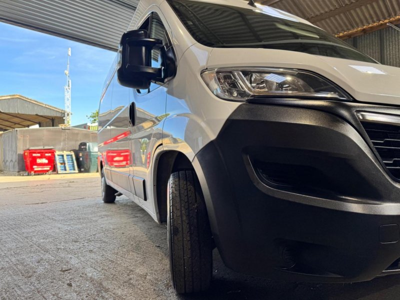 VAUXHALL MOVANO