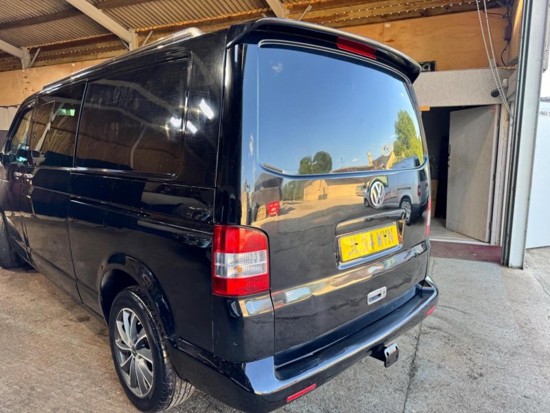 VOLKSWAGEN TRANSPORTER