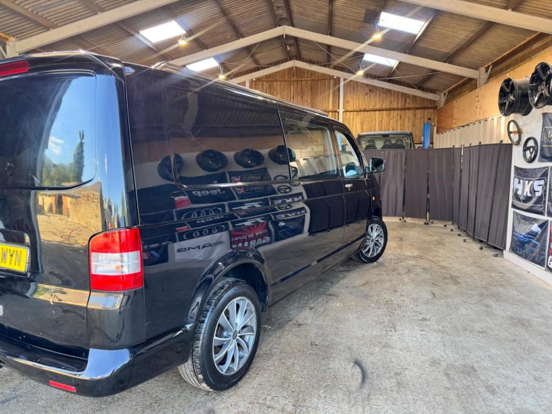VOLKSWAGEN TRANSPORTER