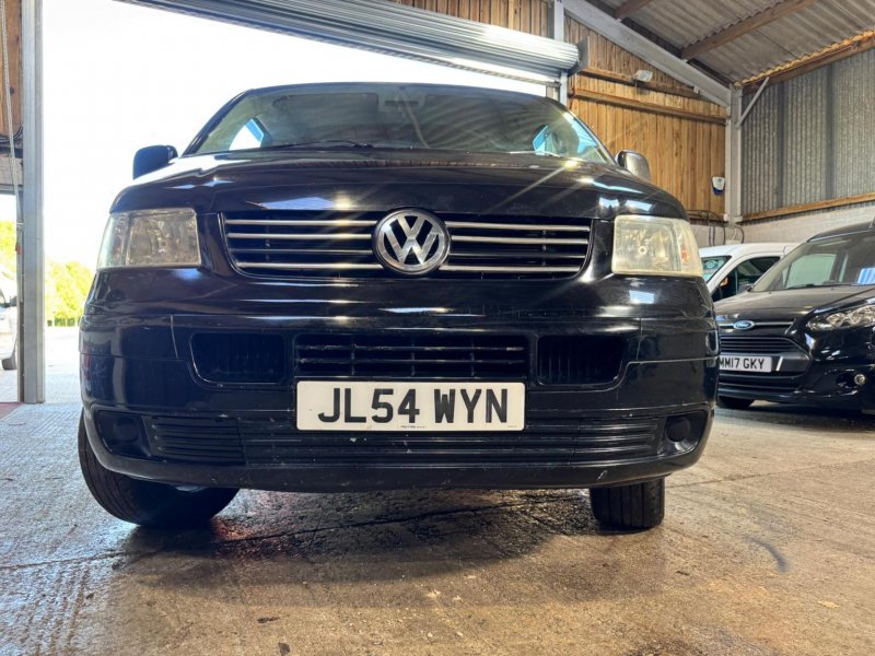 VOLKSWAGEN TRANSPORTER