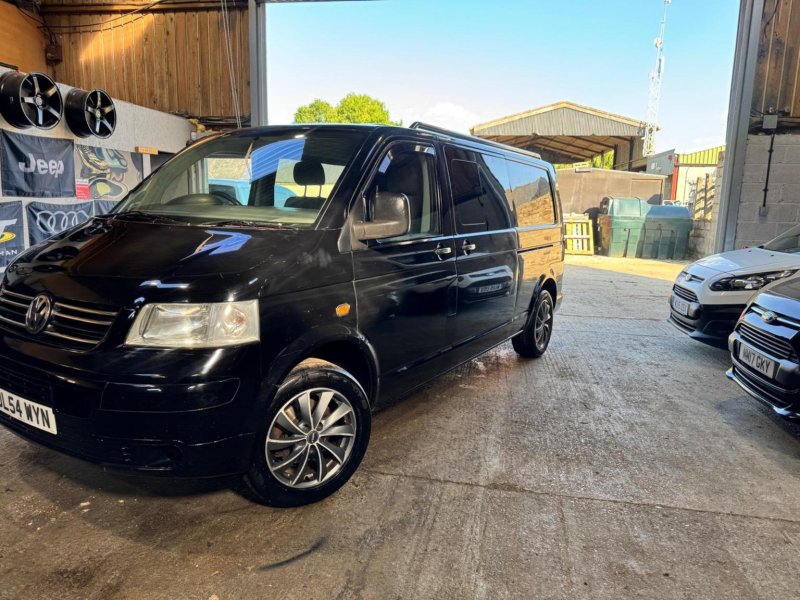 VOLKSWAGEN TRANSPORTER