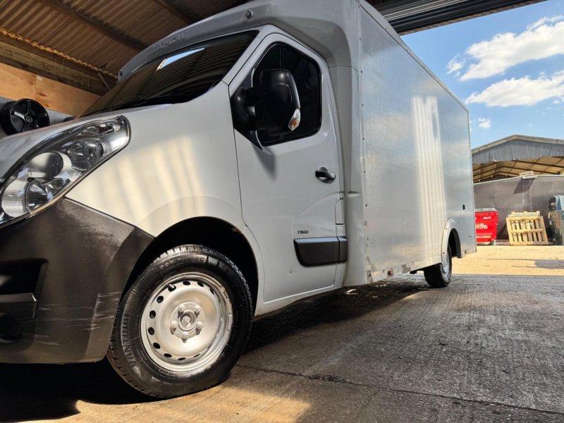 VAUXHALL MOVANO
