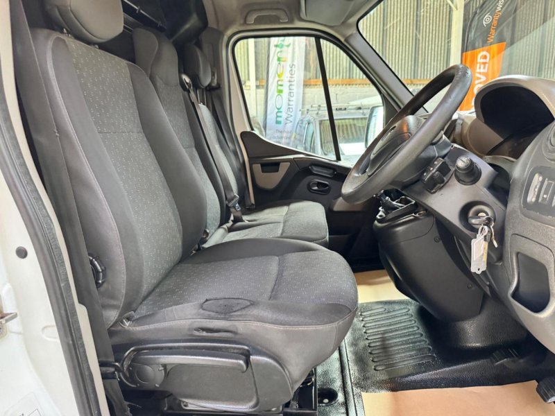VAUXHALL MOVANO