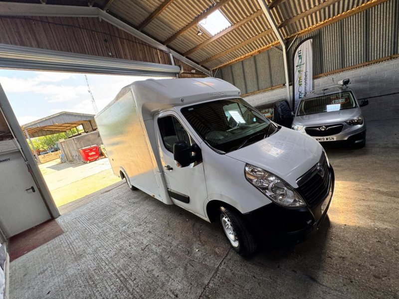 VAUXHALL MOVANO