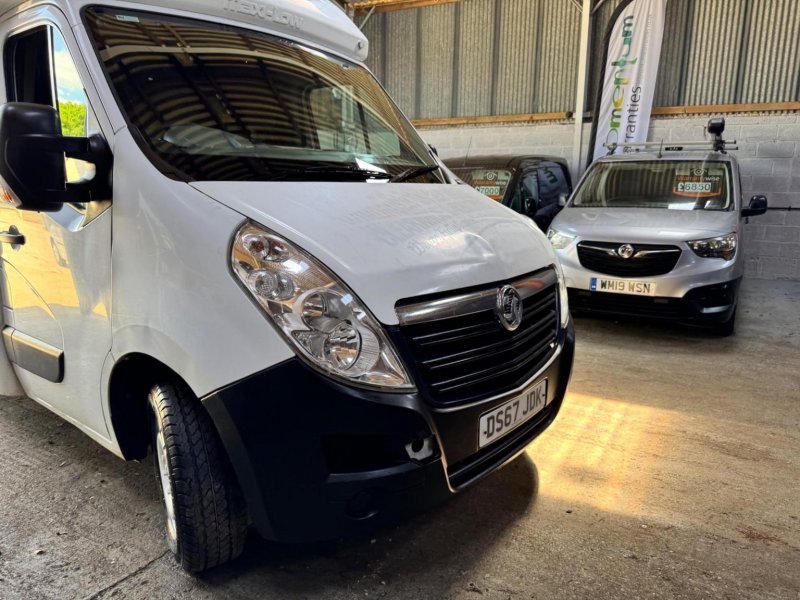 VAUXHALL MOVANO