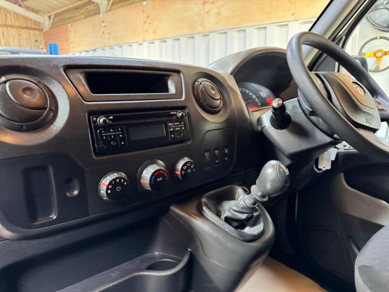VAUXHALL MOVANO