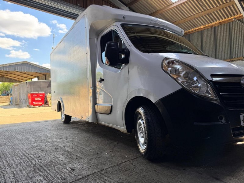 VAUXHALL MOVANO