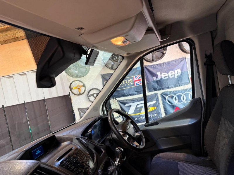 FORD TRANSIT