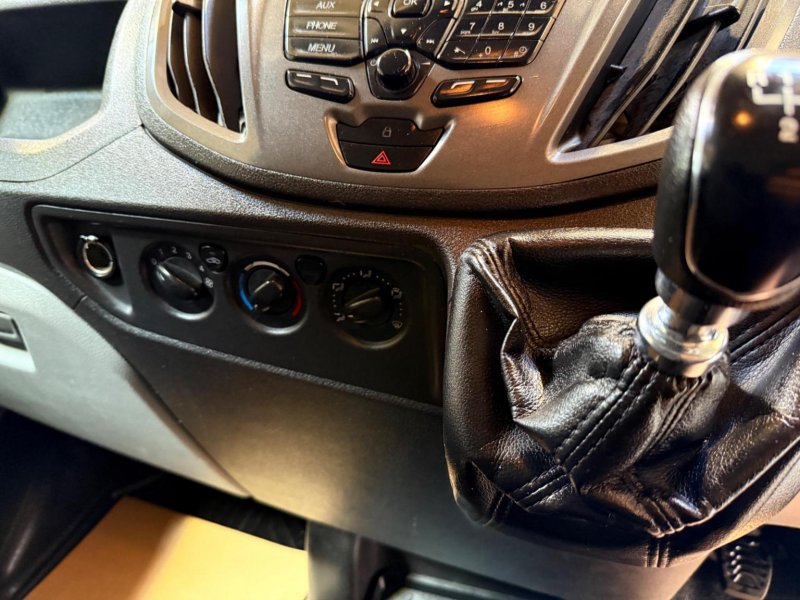FORD TRANSIT