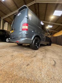 VOLKSWAGEN TRANSPORTER