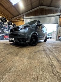 VOLKSWAGEN TRANSPORTER