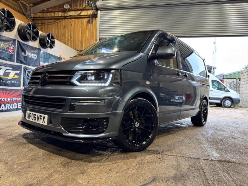 VOLKSWAGEN TRANSPORTER